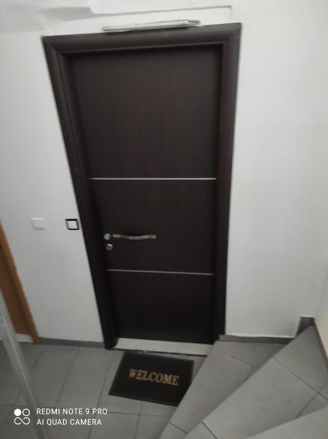 Glaros Beach Apartment カト・ダラトソ エクステリア 写真