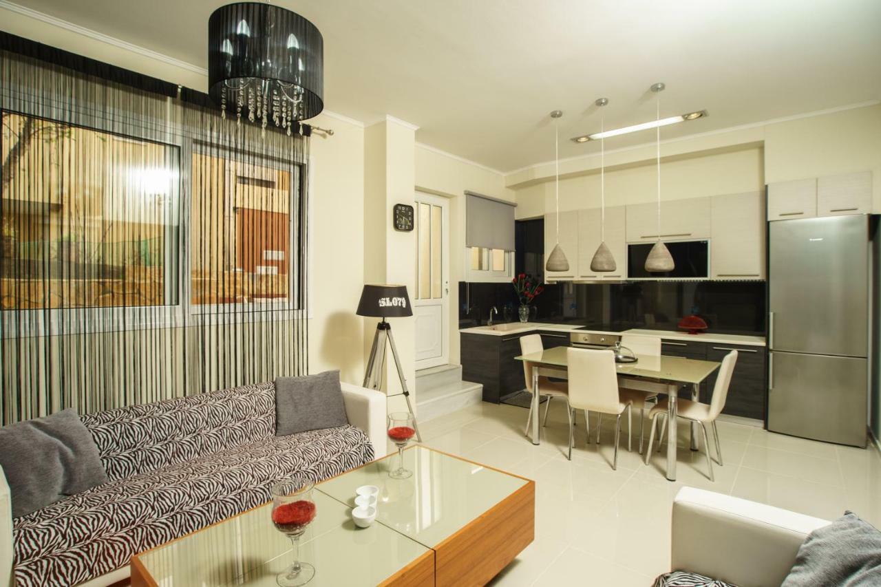 Glaros Beach Apartment カト・ダラトソ エクステリア 写真